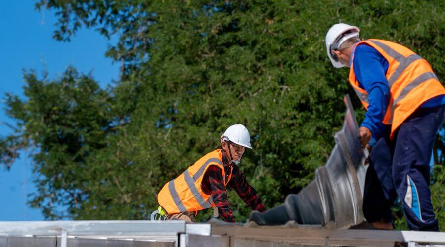 Professional residential roofers in Dike, TX